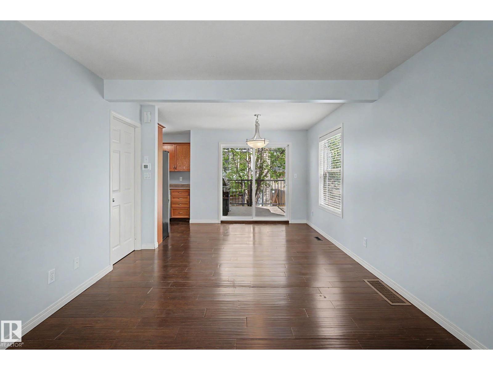 5806 118 AV NW NW - 15