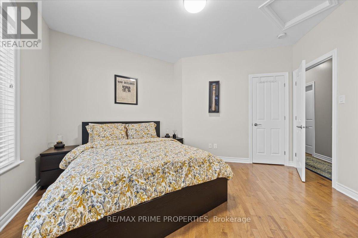 3421 SUMMERBREEZE DRIVE - 22