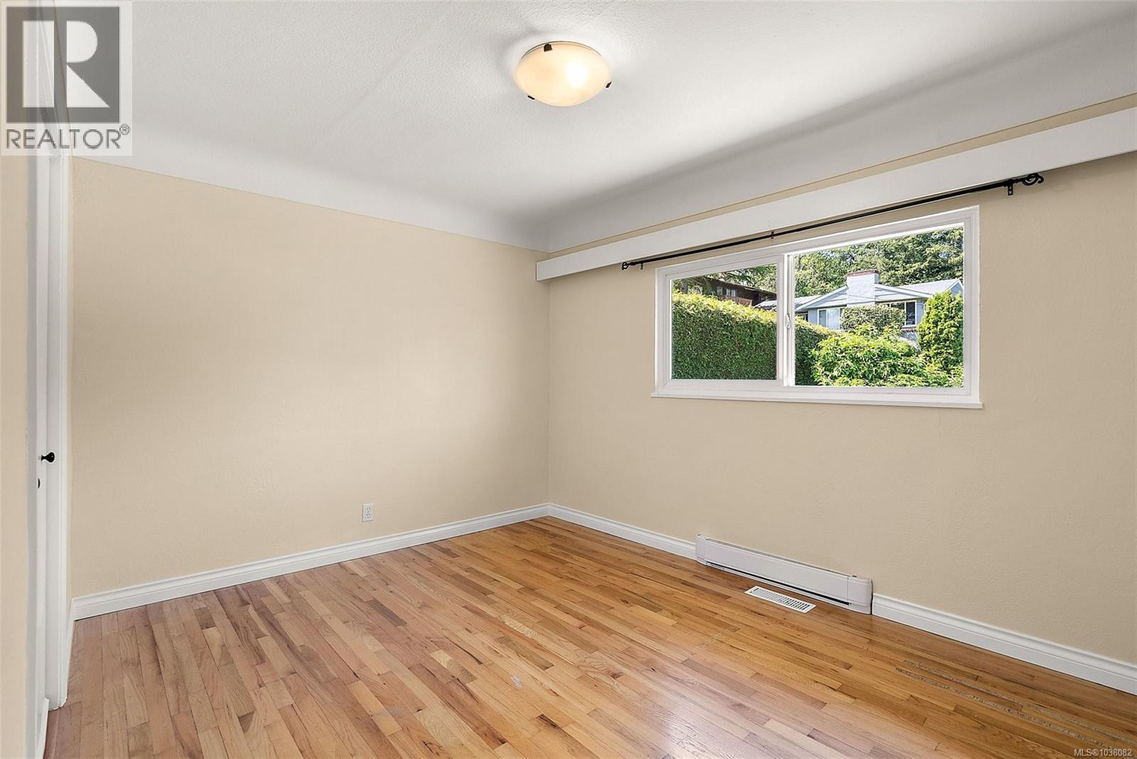  3851 Saul Street, Saanich