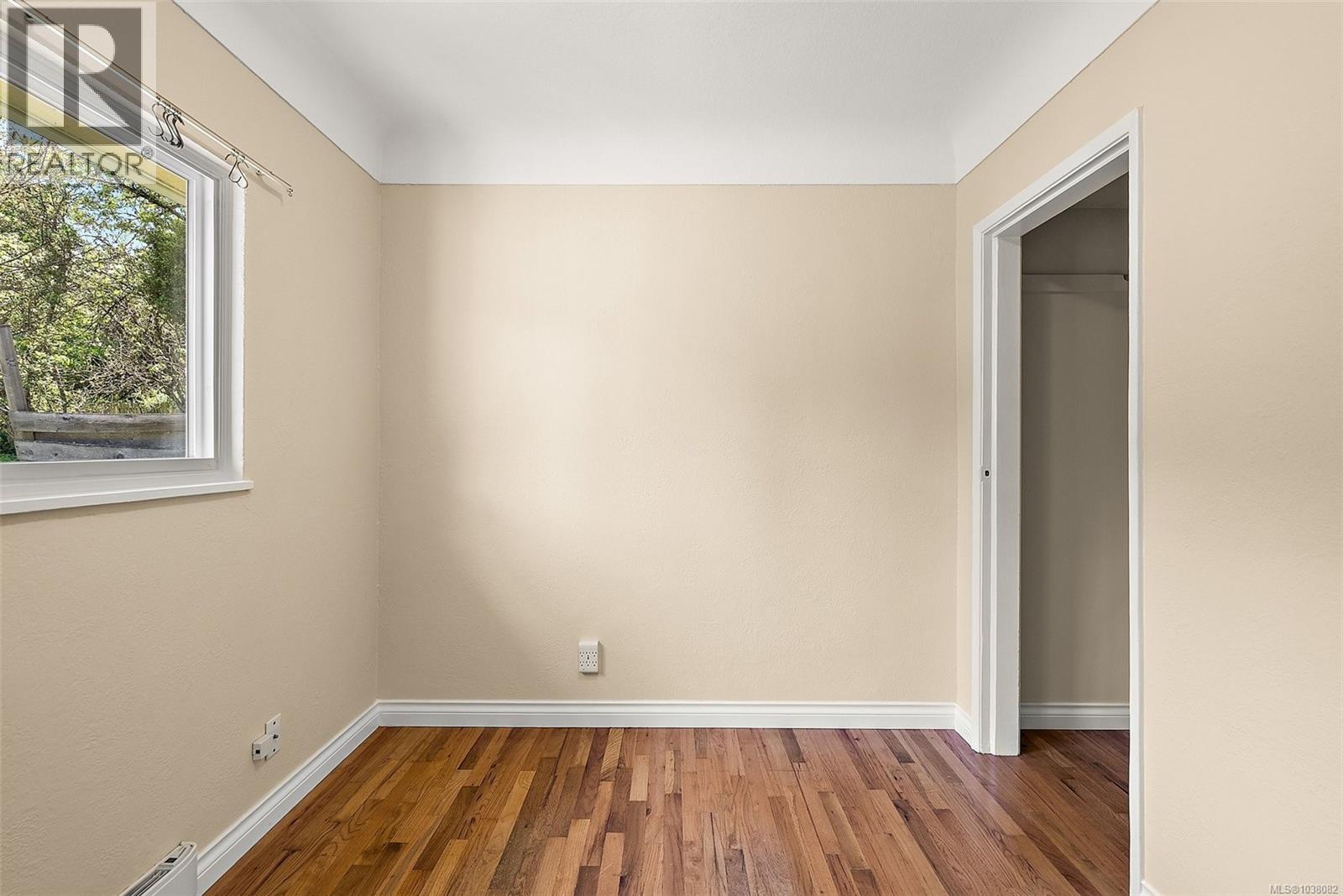 3851 Saul St - 16