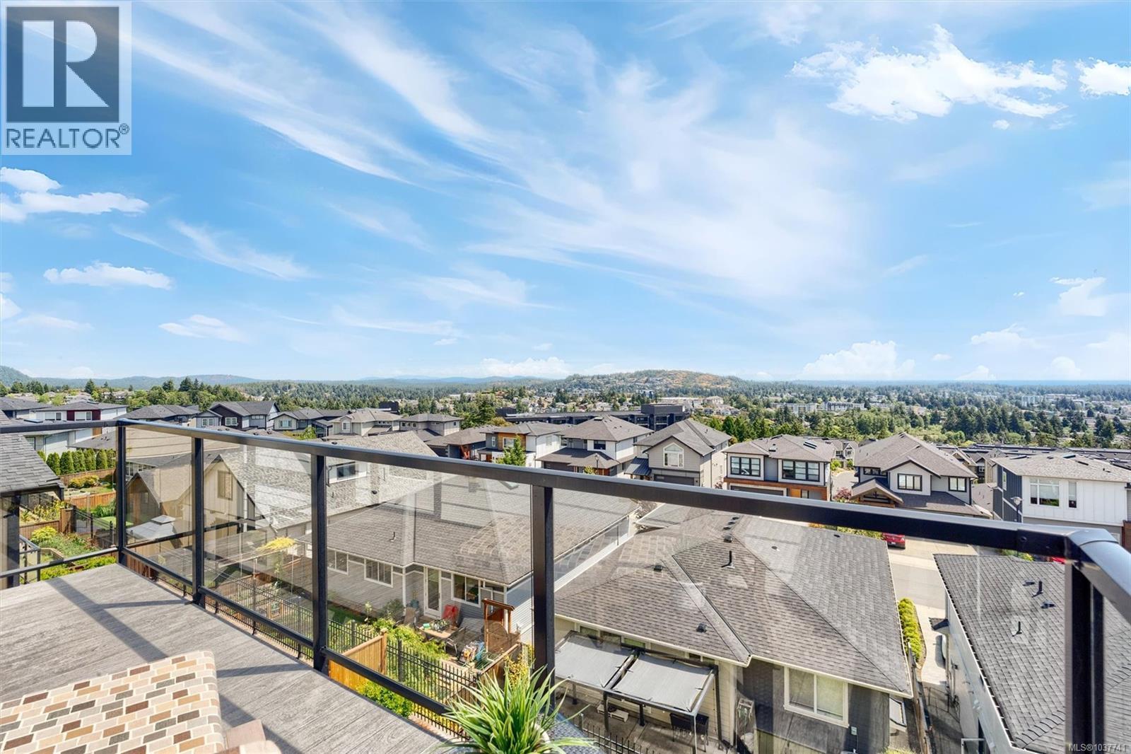  2423 Azurite Crescent, Langford