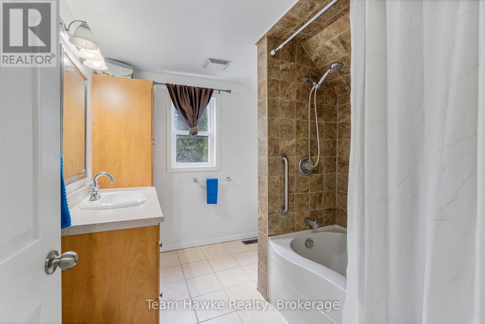 58 FOURTH STREET - 22
