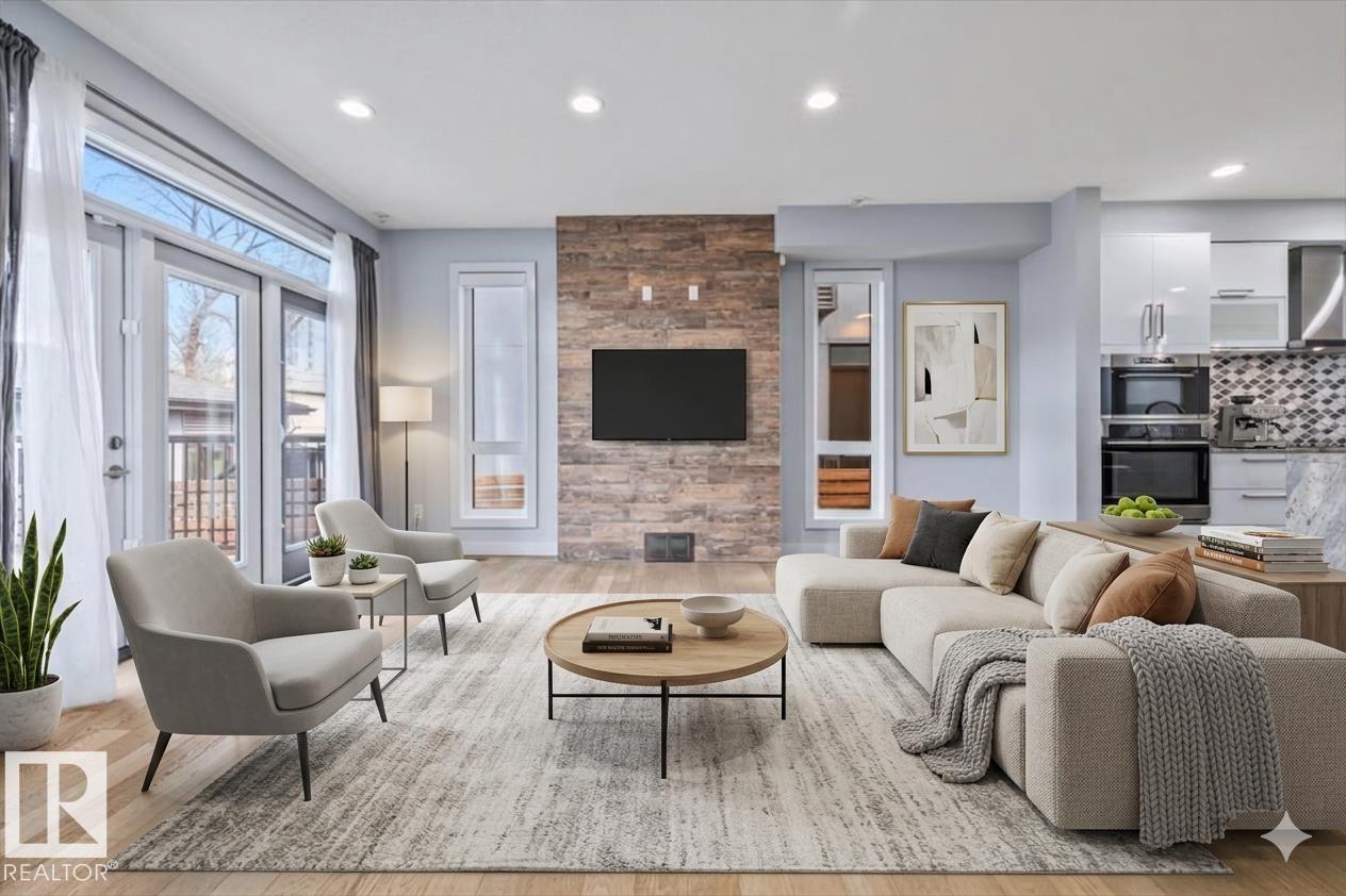 8706 88 AV NW - 15