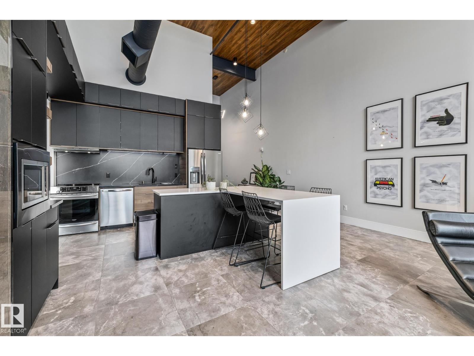 #314 10309 107 ST NW - 11