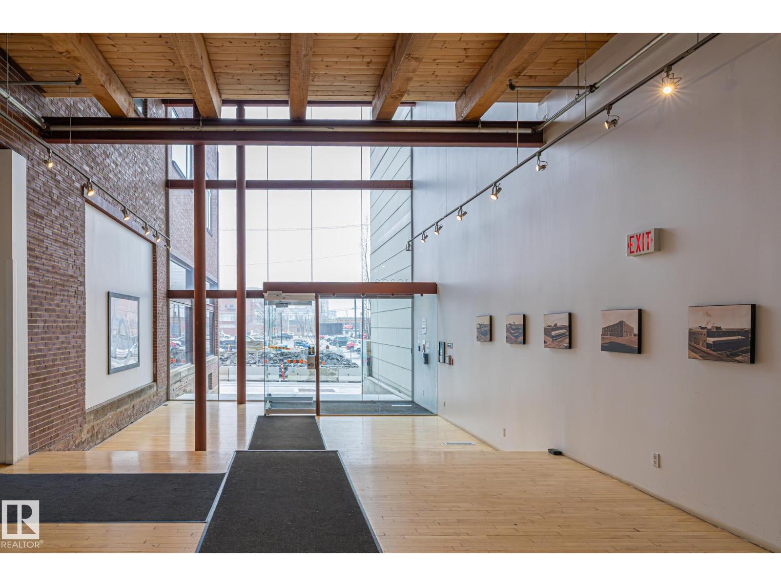 #314 10309 107 ST NW - 35