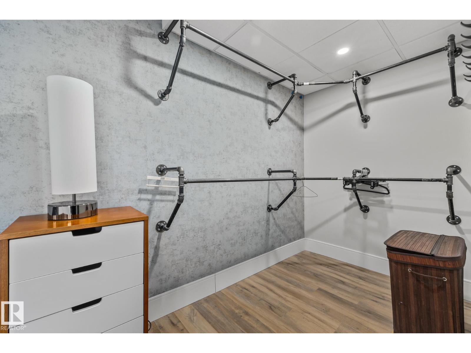 #314 10309 107 ST NW - 25