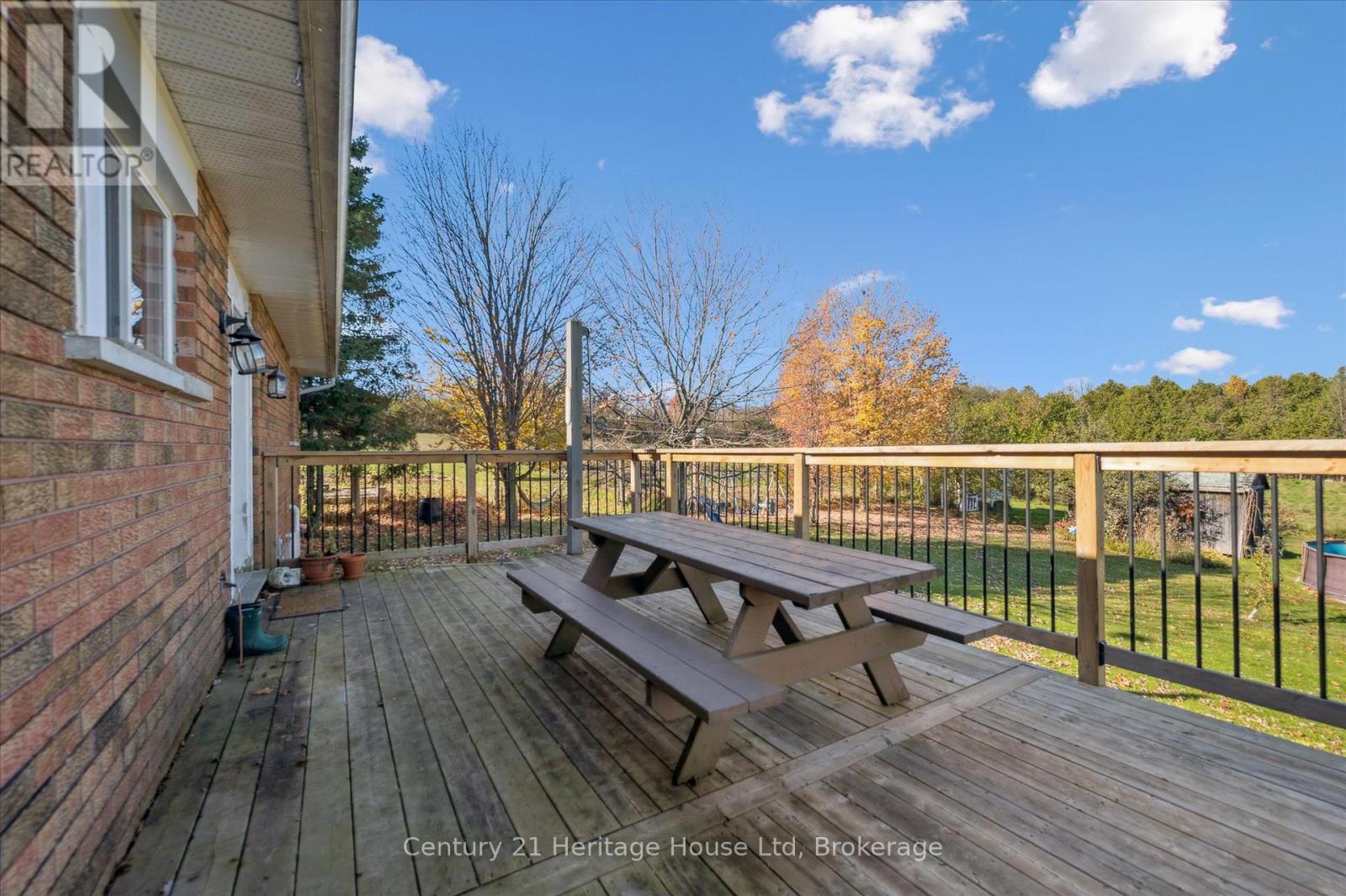 323135 DURHAM ROAD E - 45