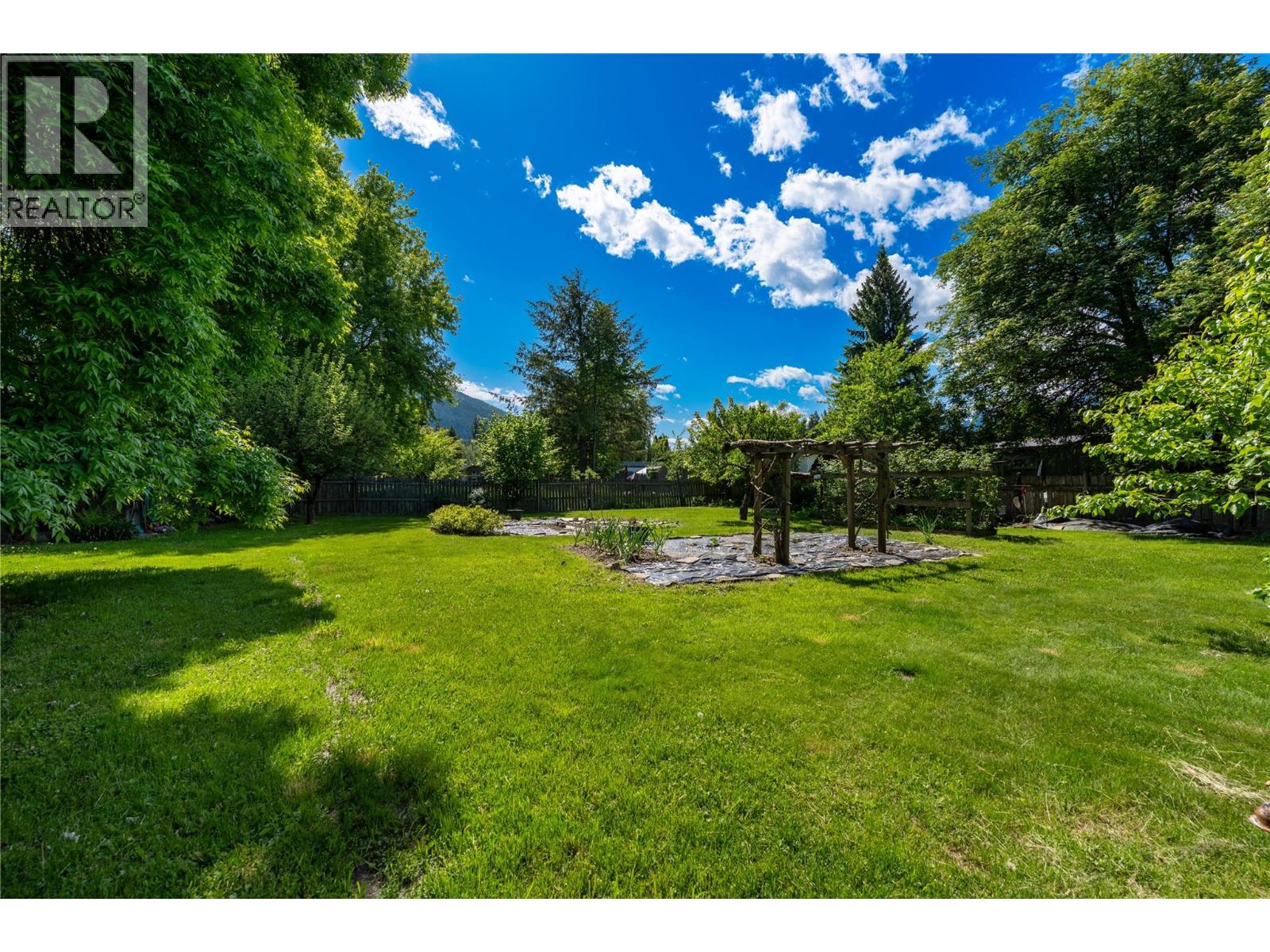 1105 Oscar Street - 39