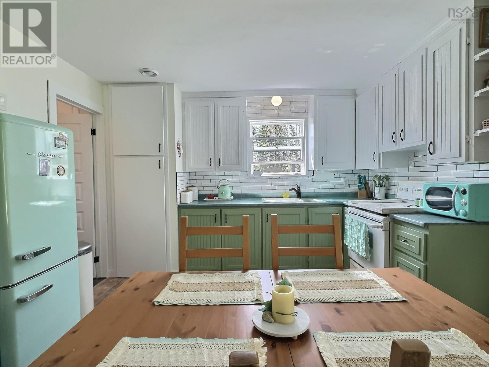 Property 8 of 21 of 260 Loon Lane