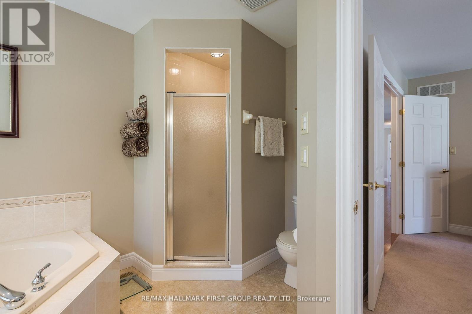 4 BLUEWATER AVENUE - 21
