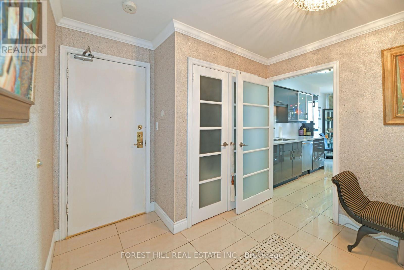 #2404 135 ANTIBES DRIVE - 12