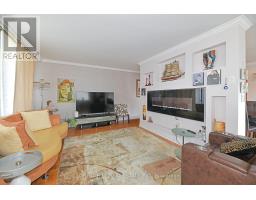 2404 - 135 Antibes Drive, Toronto, ON M2R2Z1 Photo 10