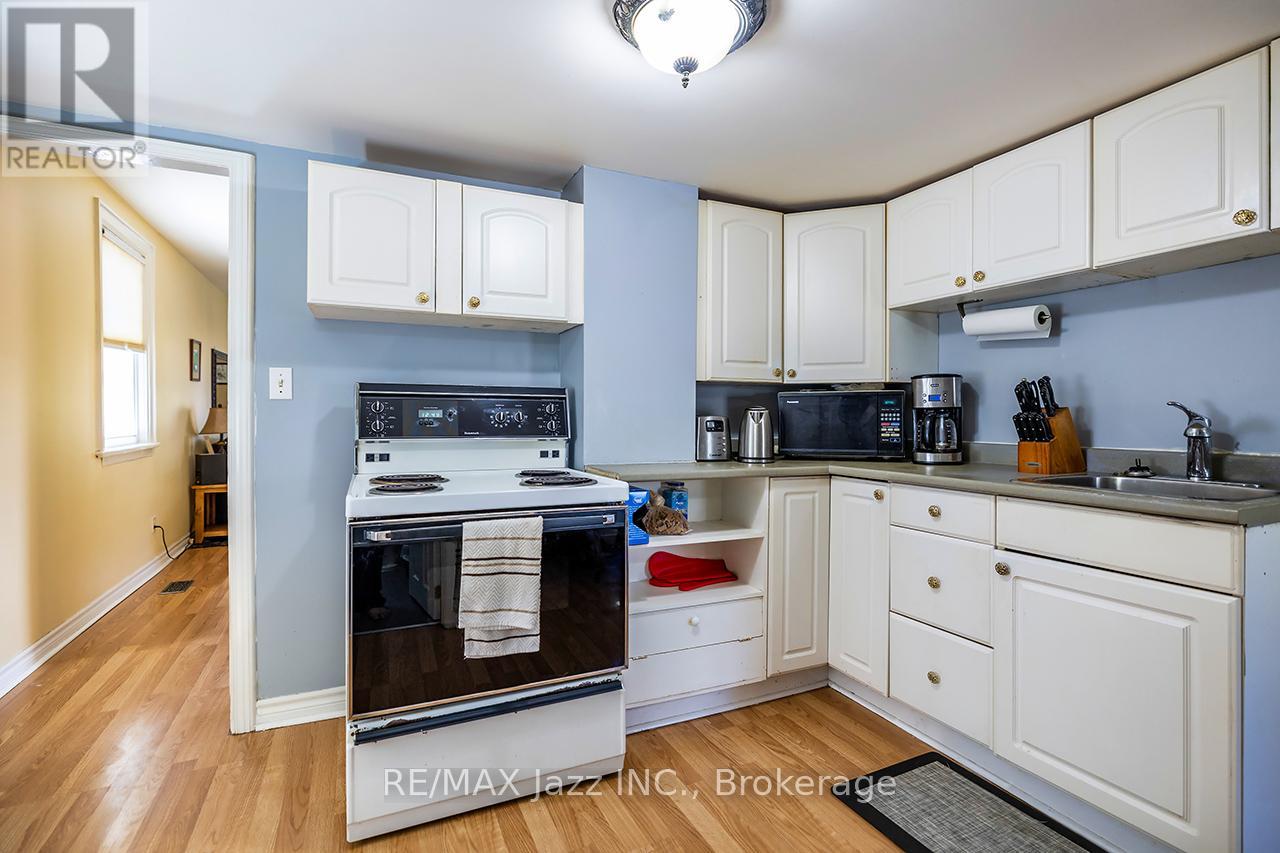 69 WESTMOUNT STREET - 9