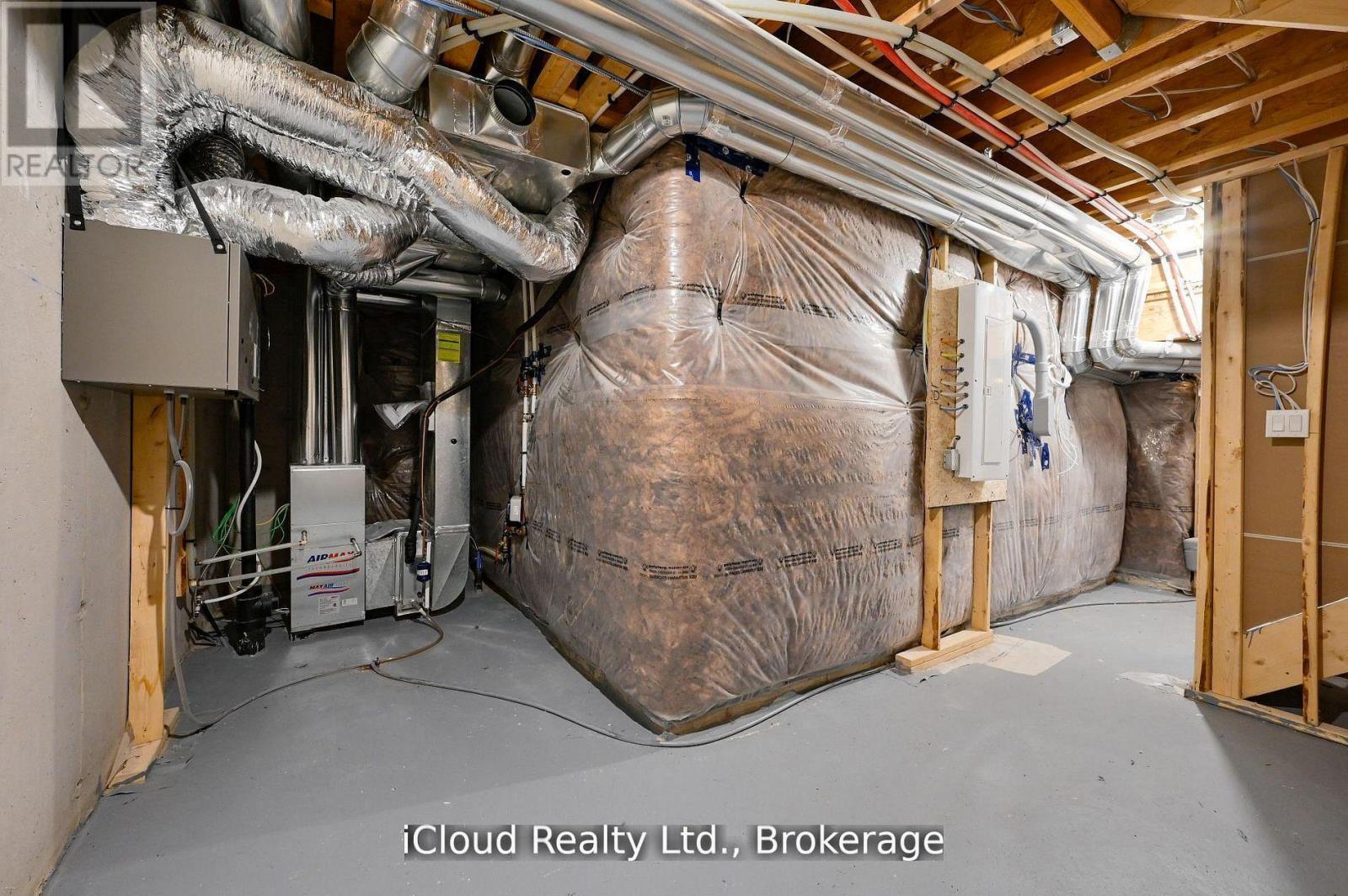 1117 LOCKIE DRIVE - 36