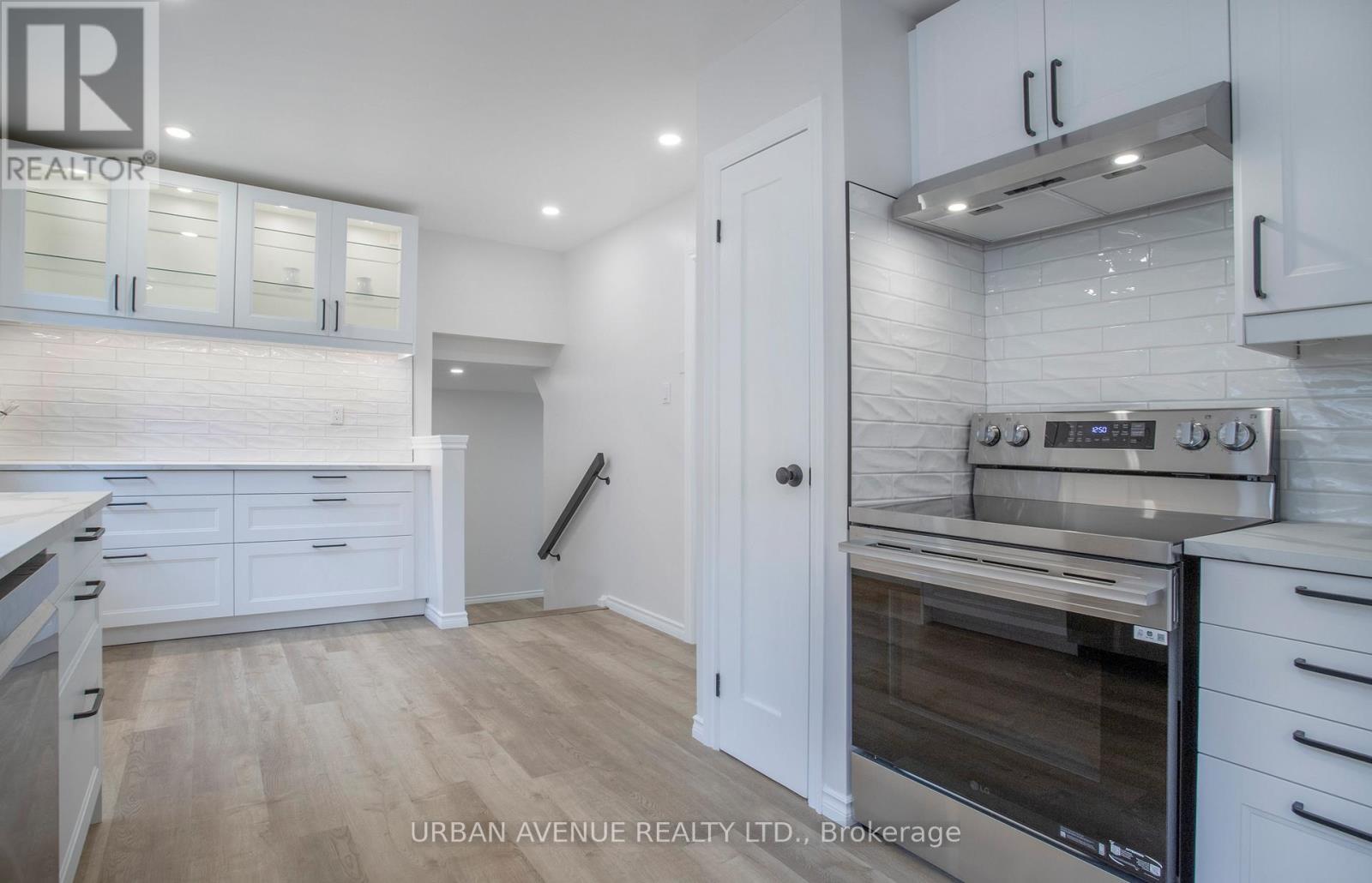 329 COOPER COURT - 15