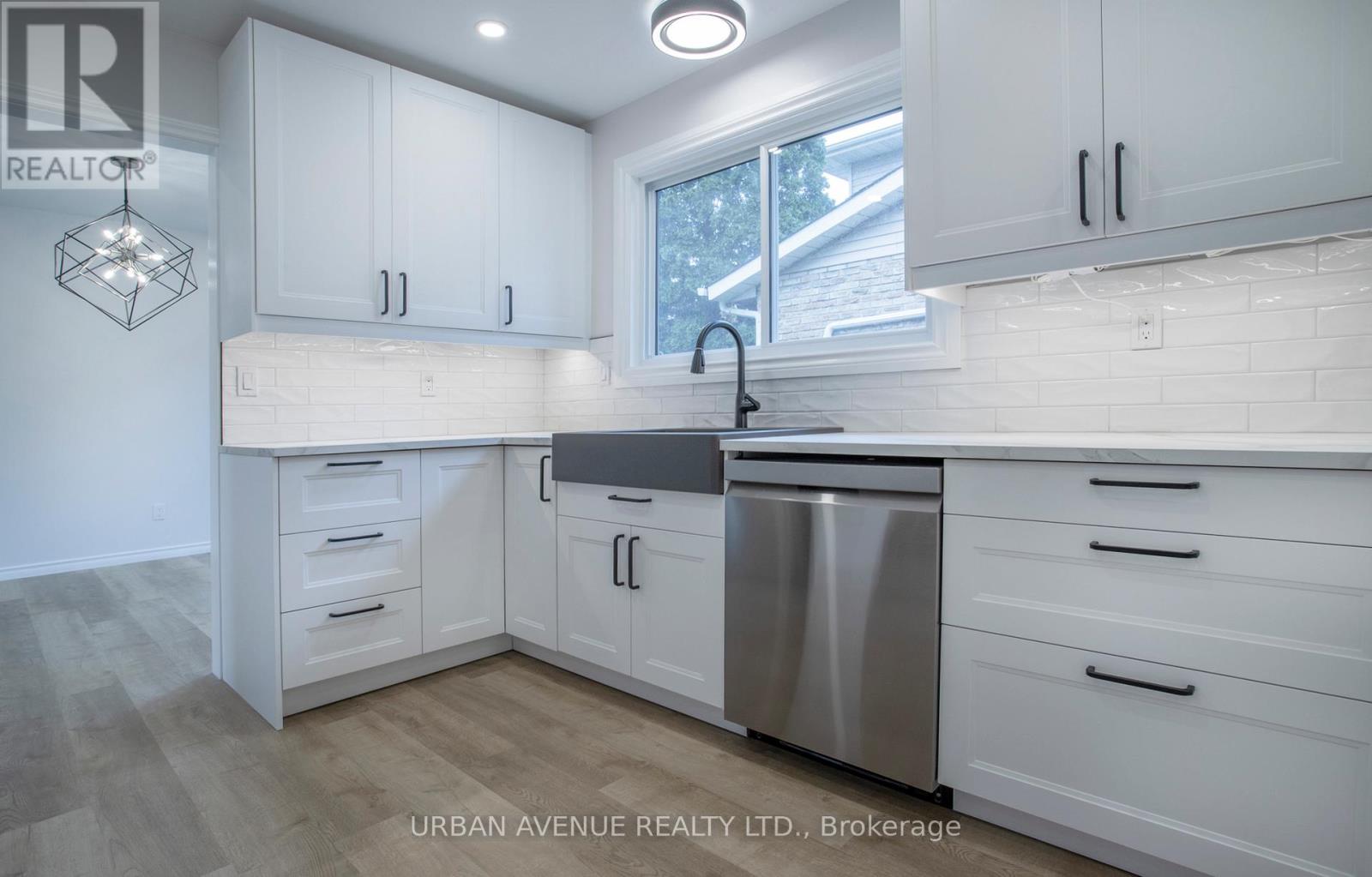 329 COOPER COURT - 18