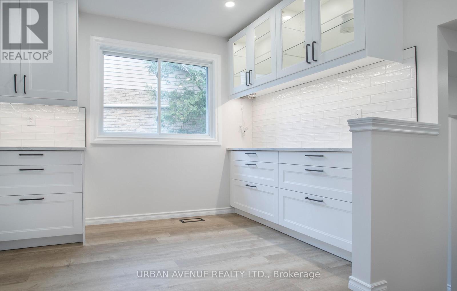 329 COOPER COURT - 19