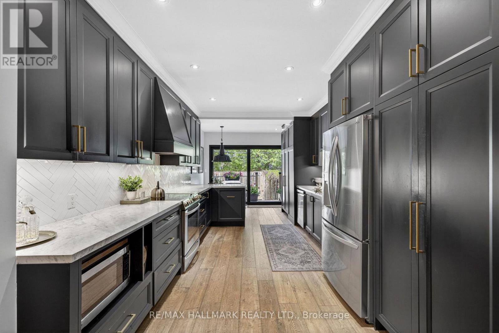 75 TIVERTON AVENUE - 8