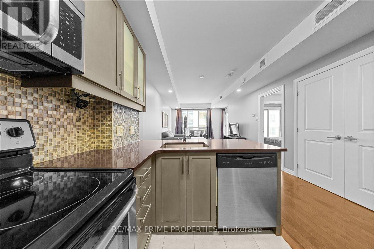 #2107 242 RIDEAU STREET - 5