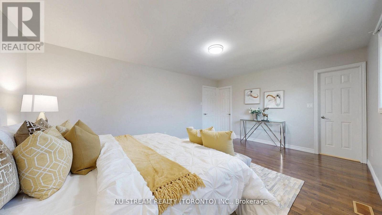 26 TROTHEN CIRCLE - 28