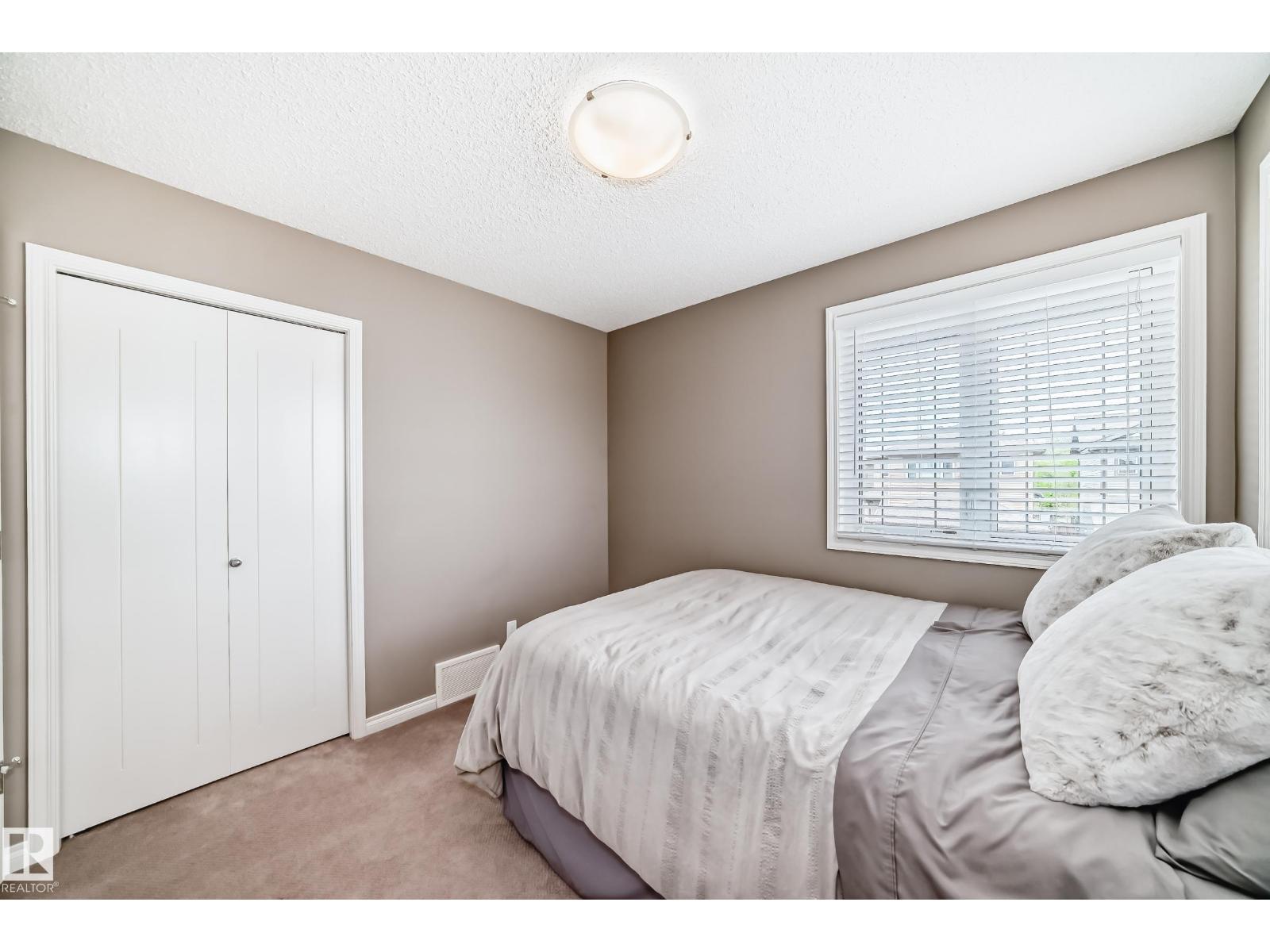 12035 173 AV NW - 30