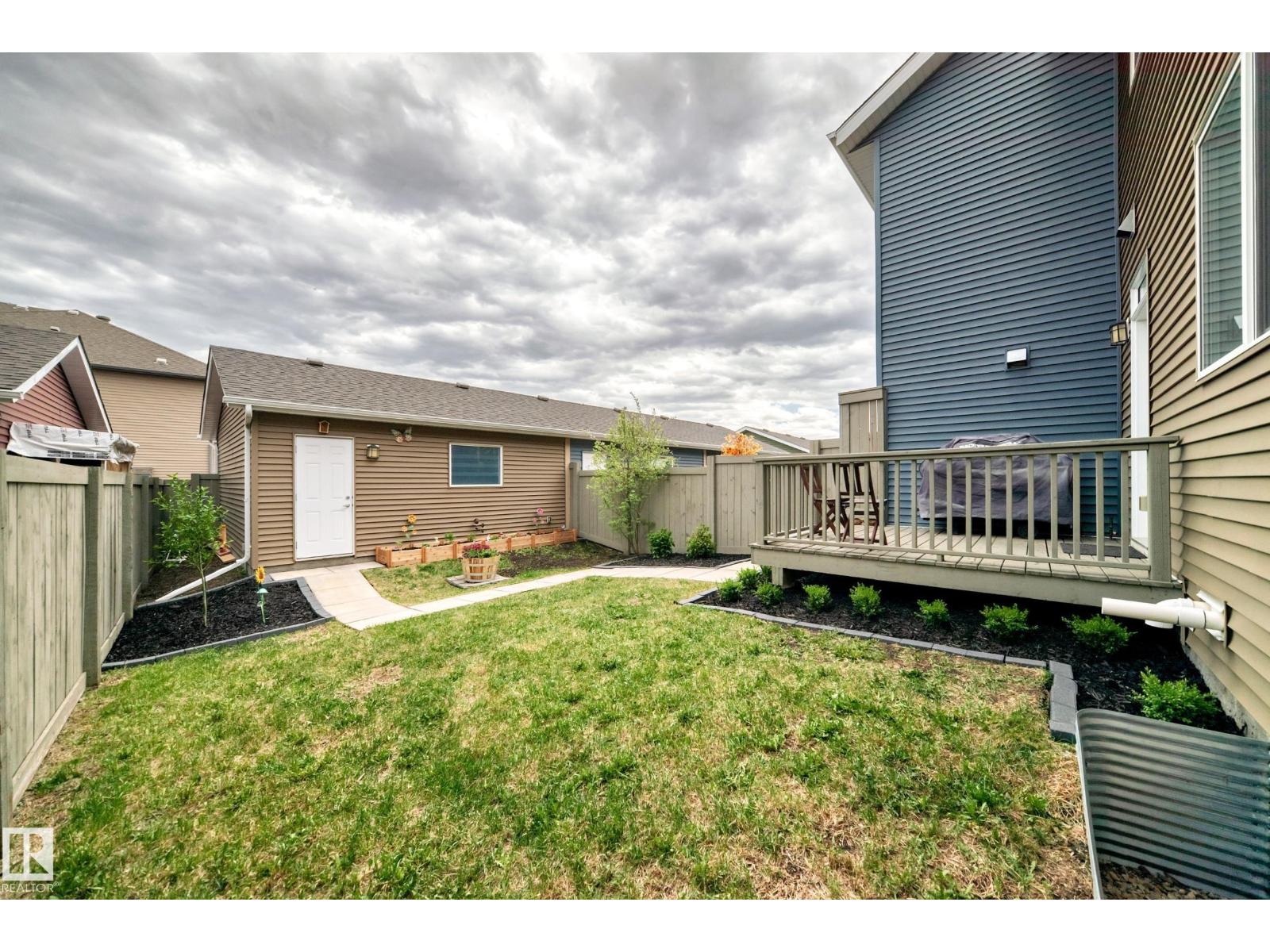 2125 24 ST NW - 42