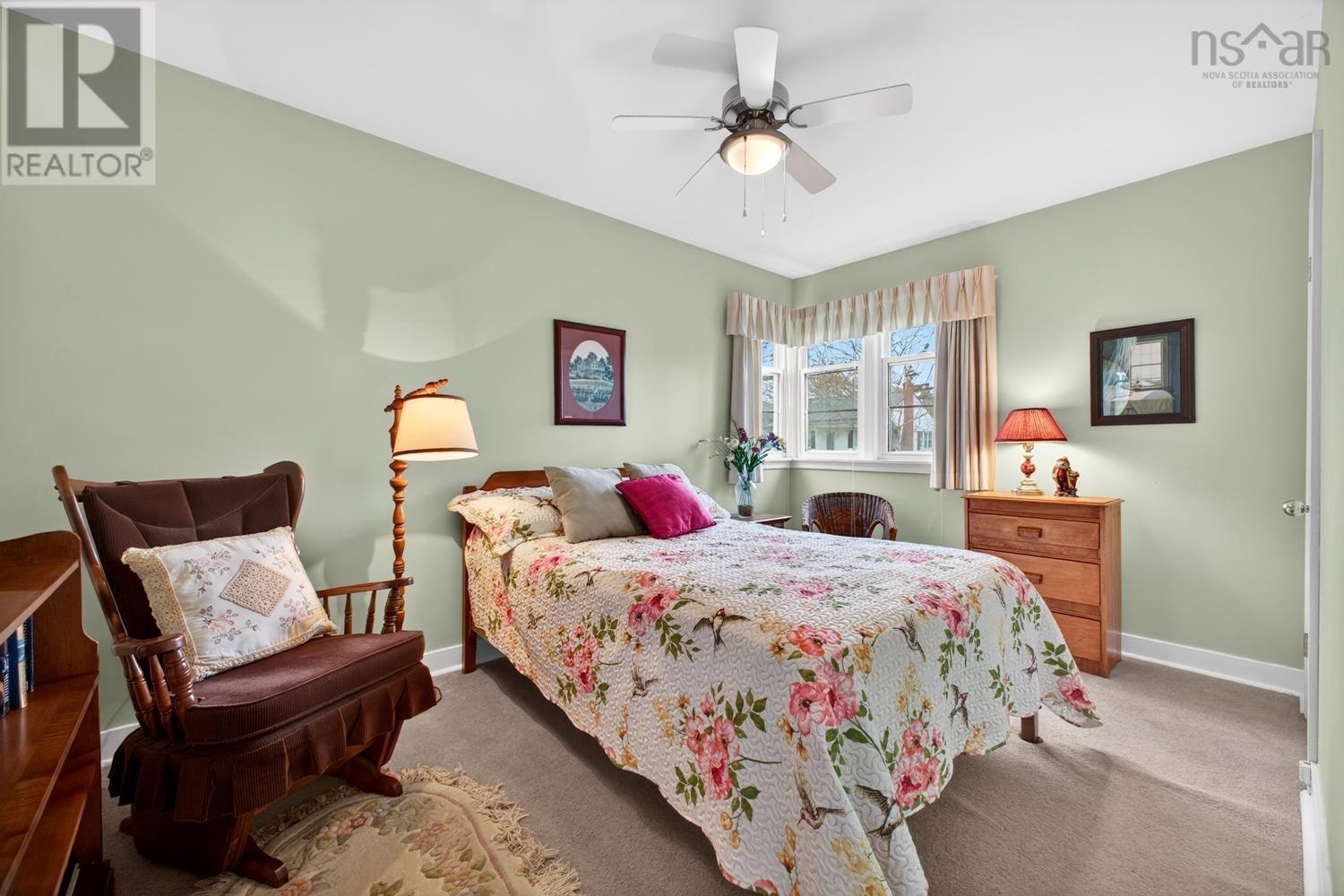 26 ROOSEVELT Avenue - 17