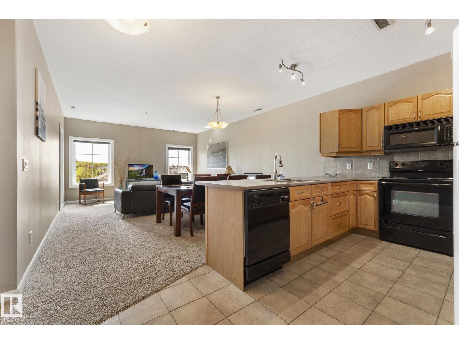 #430 160 MAGRATH RD NW - 25
