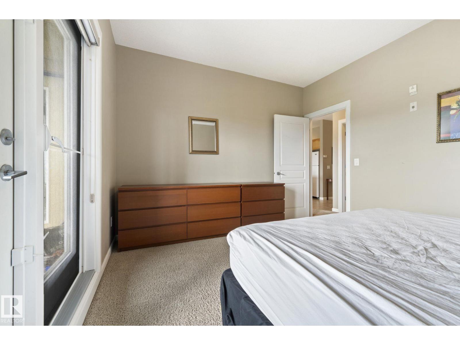 #430 160 MAGRATH RD NW - 34