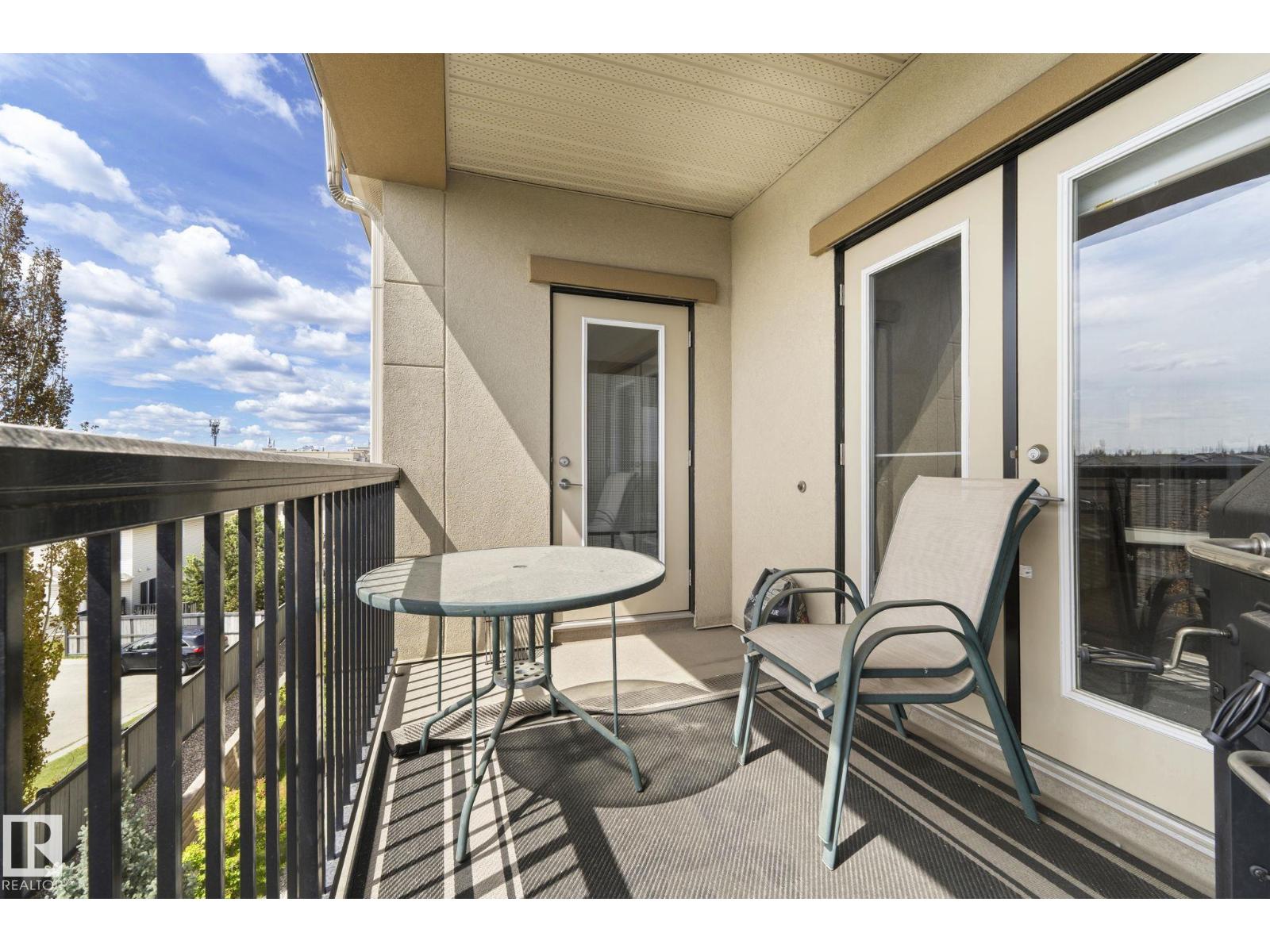 #430 160 MAGRATH RD NW - 44