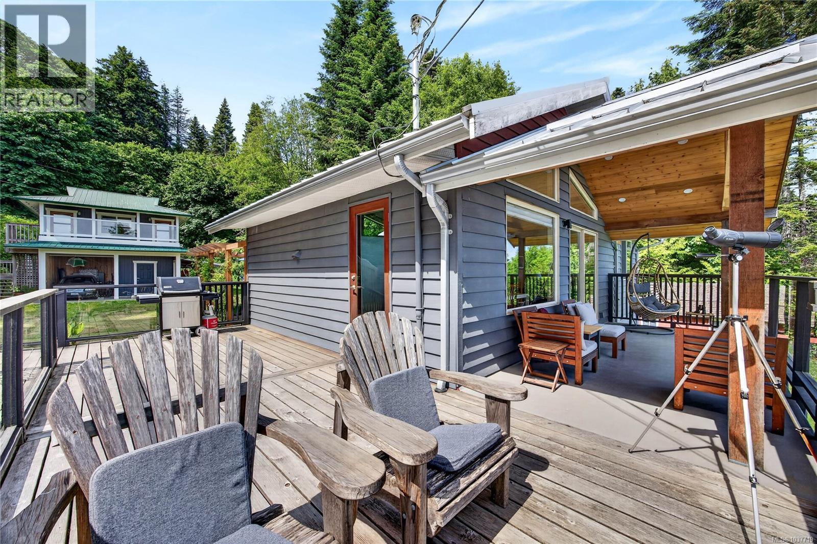 144 Douglas Rd - 36