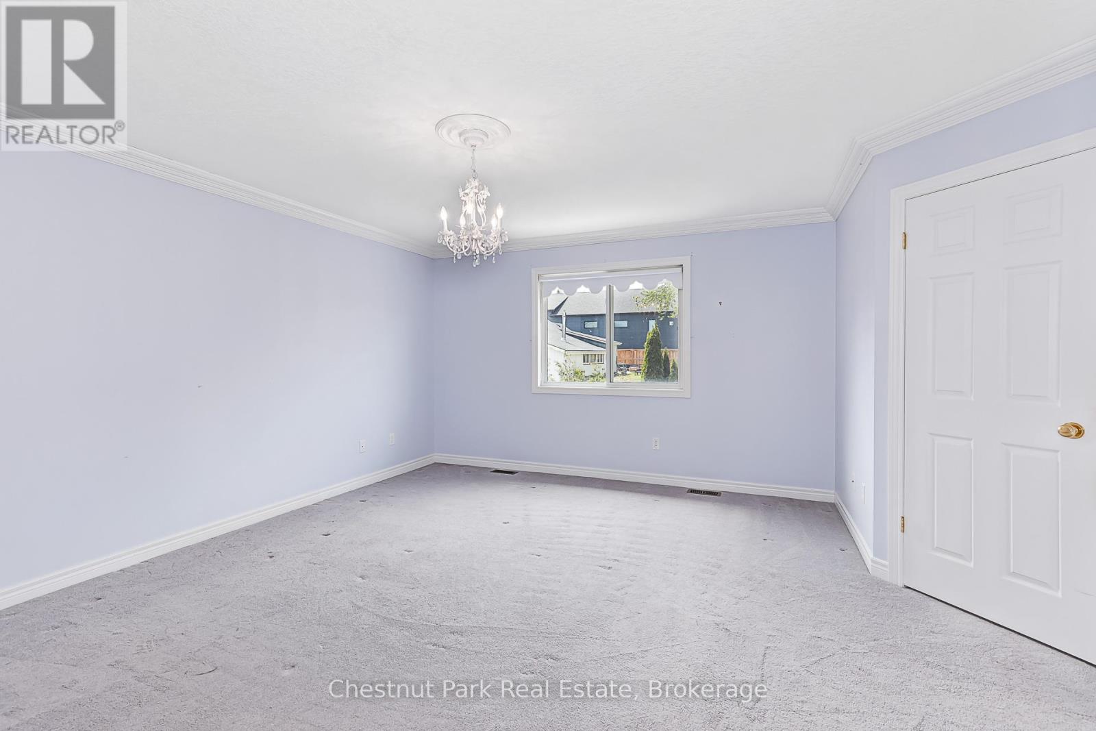 6 ALYSSA DRIVE - 22