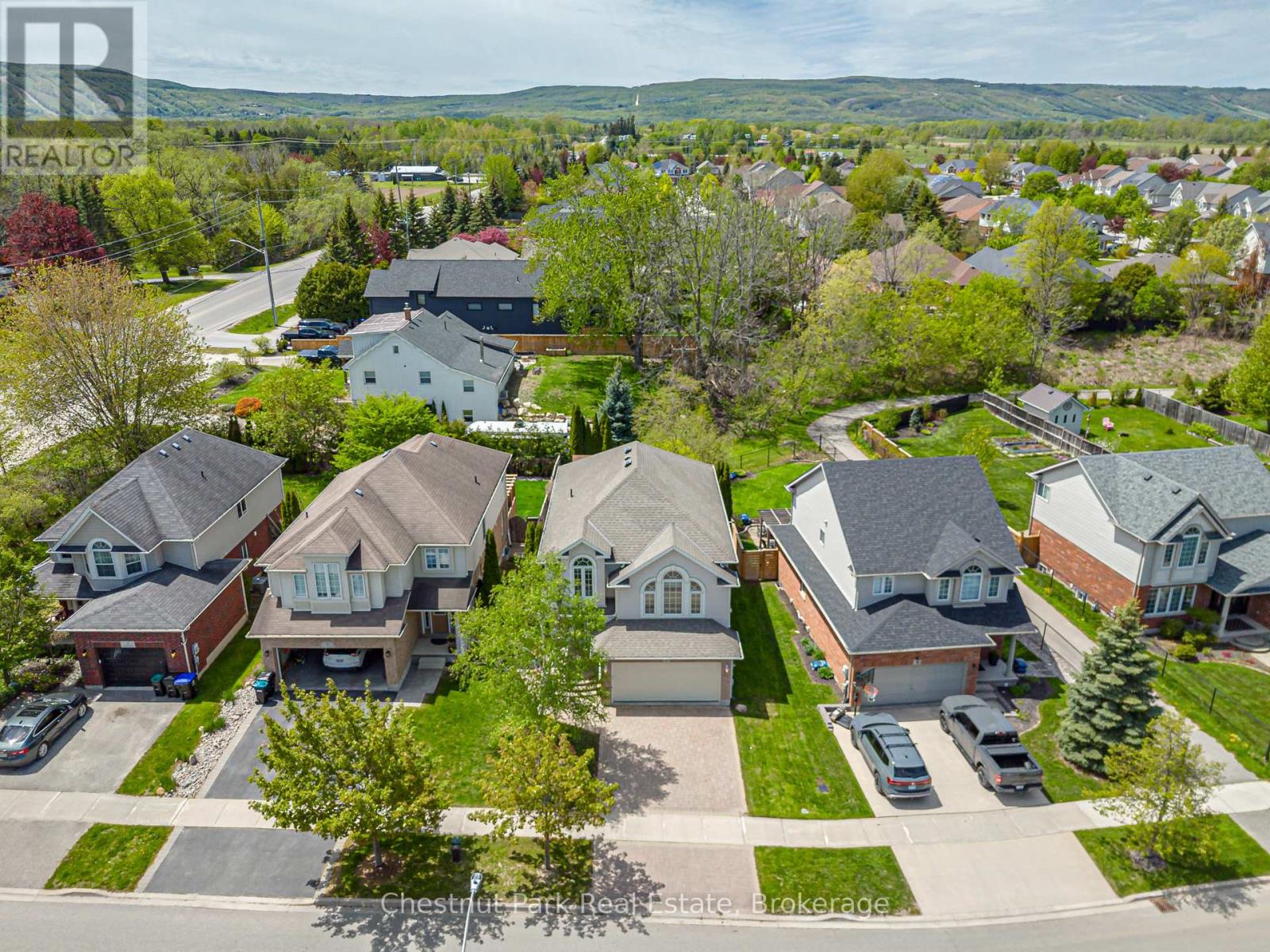 6 ALYSSA DRIVE - 48