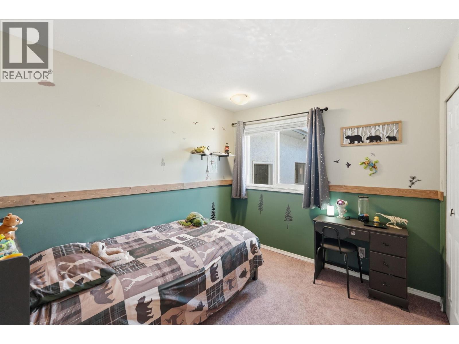 9506 Hummingbird Lane, Osoyoos