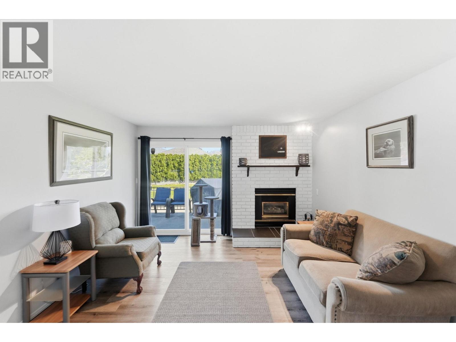 9506 Hummingbird Lane, Osoyoos