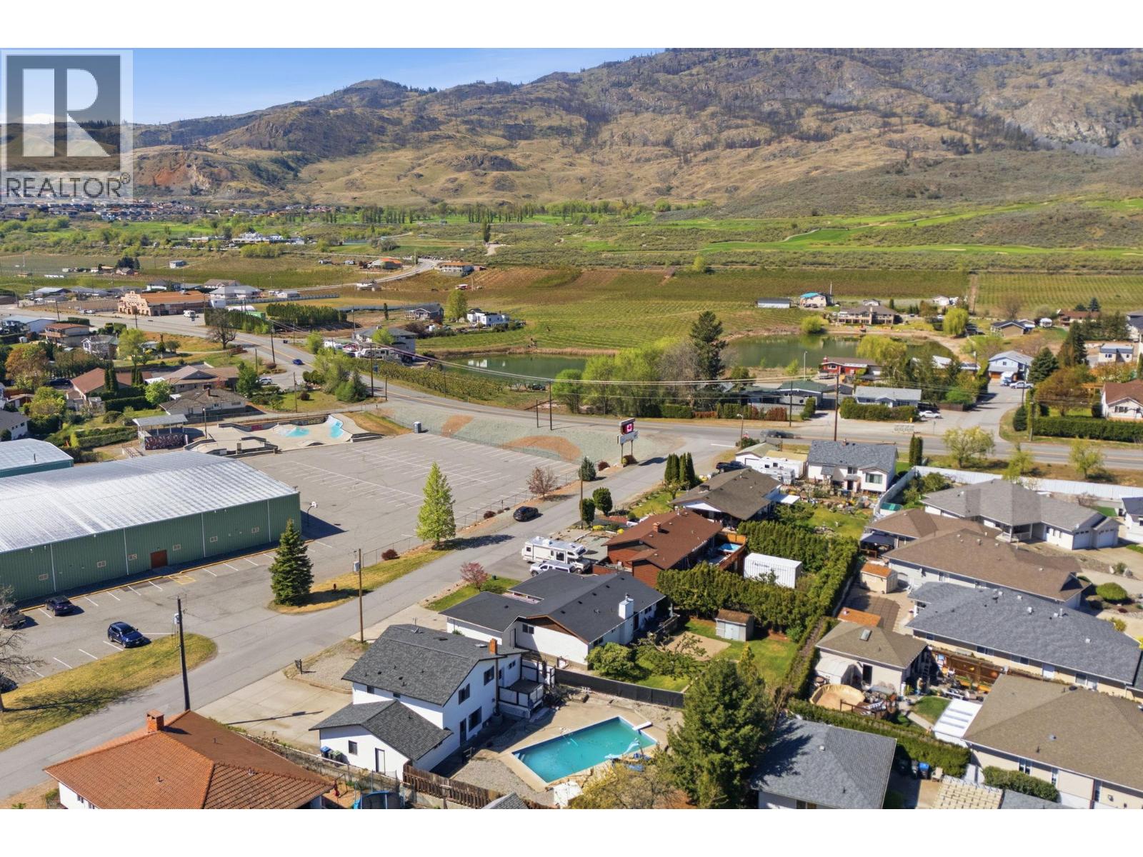 9506 Hummingbird Lane, Osoyoos