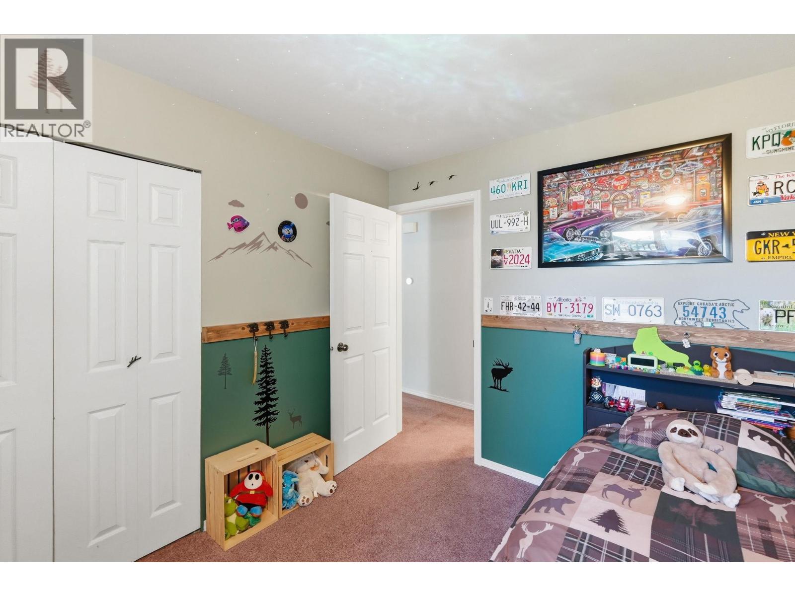 9506 Hummingbird Lane, Osoyoos