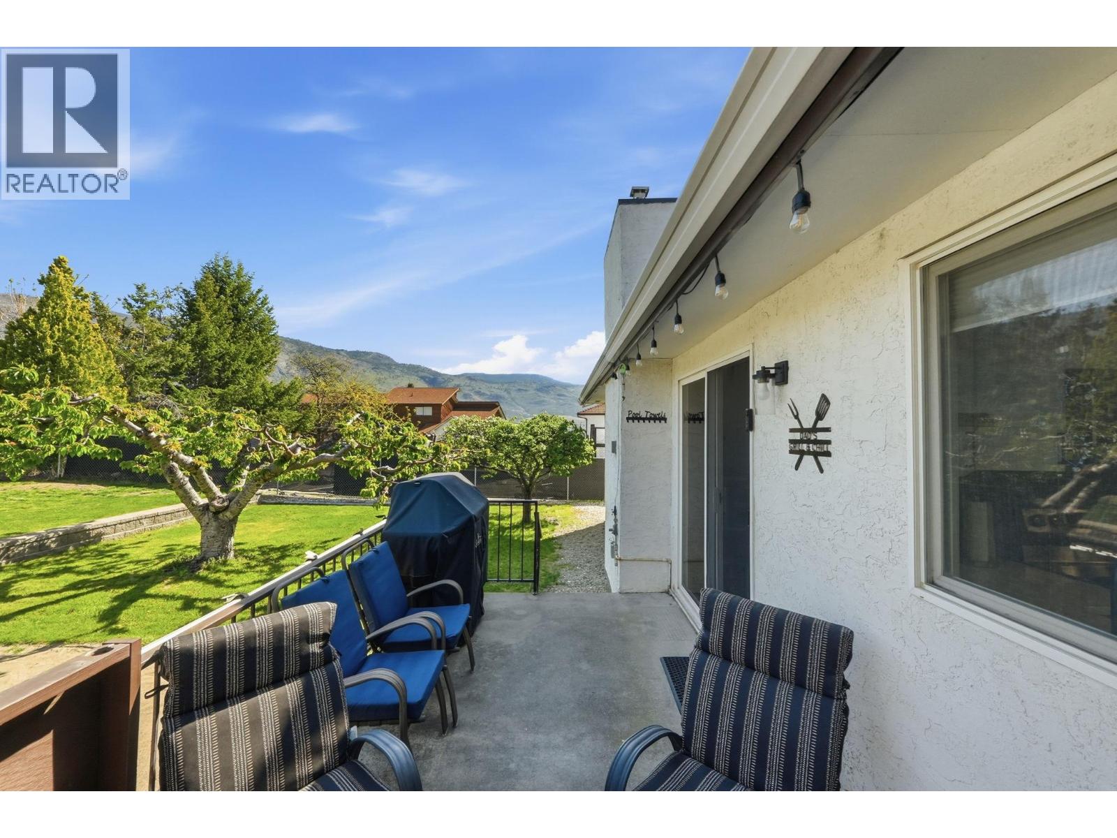 9506 Hummingbird Lane, Osoyoos