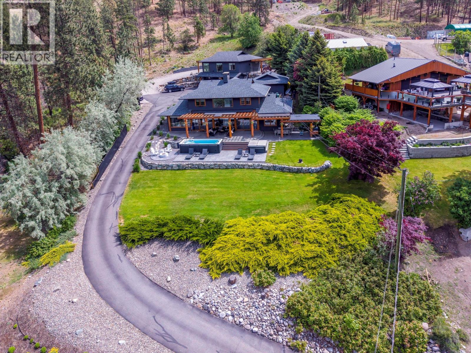 9887 Okanagan Centre Road W, Lake Country