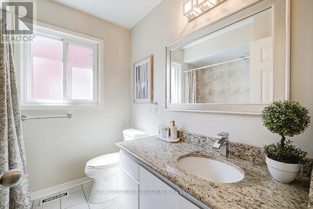 5726 TAYSIDE CRESCENT - 24