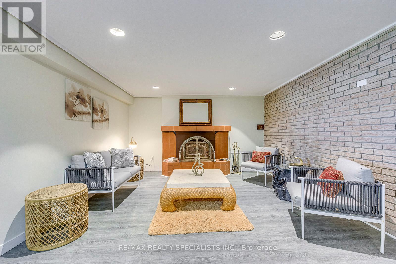 15195 THE GORE ROAD - 19