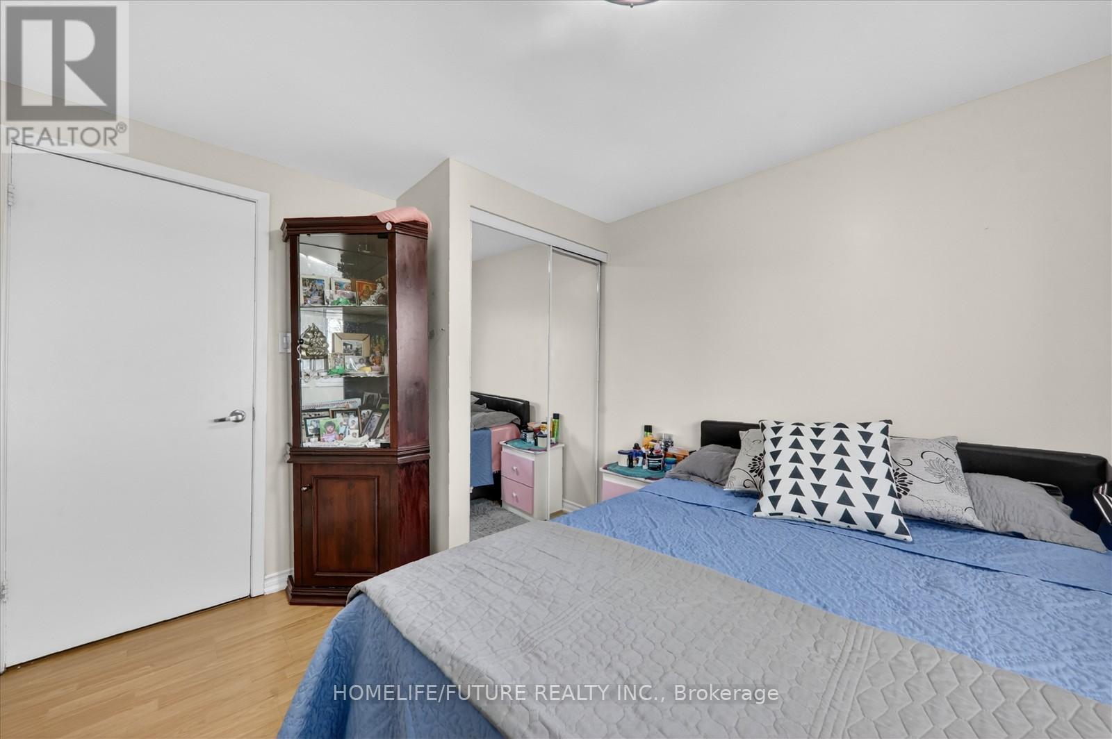 #70 38 JOHN CABOT WAY - 34