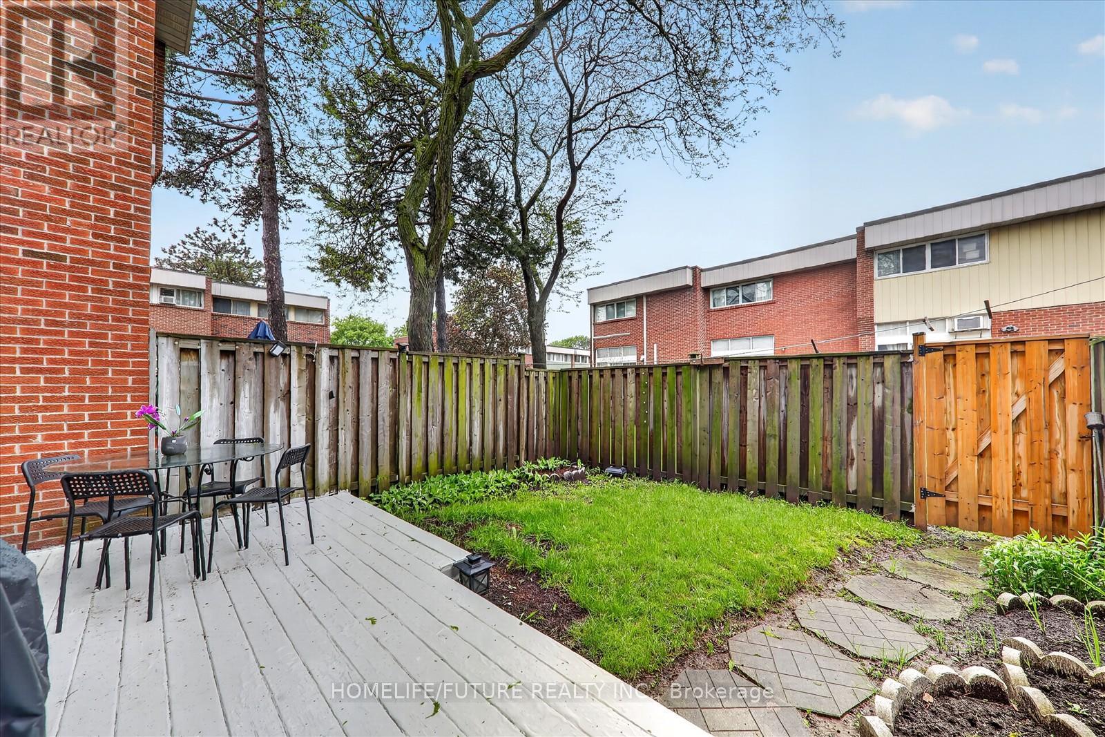 #70 38 JOHN CABOT WAY - 36