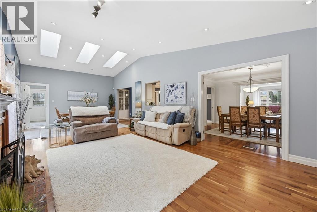 285 GLEN AFTON Drive - 11