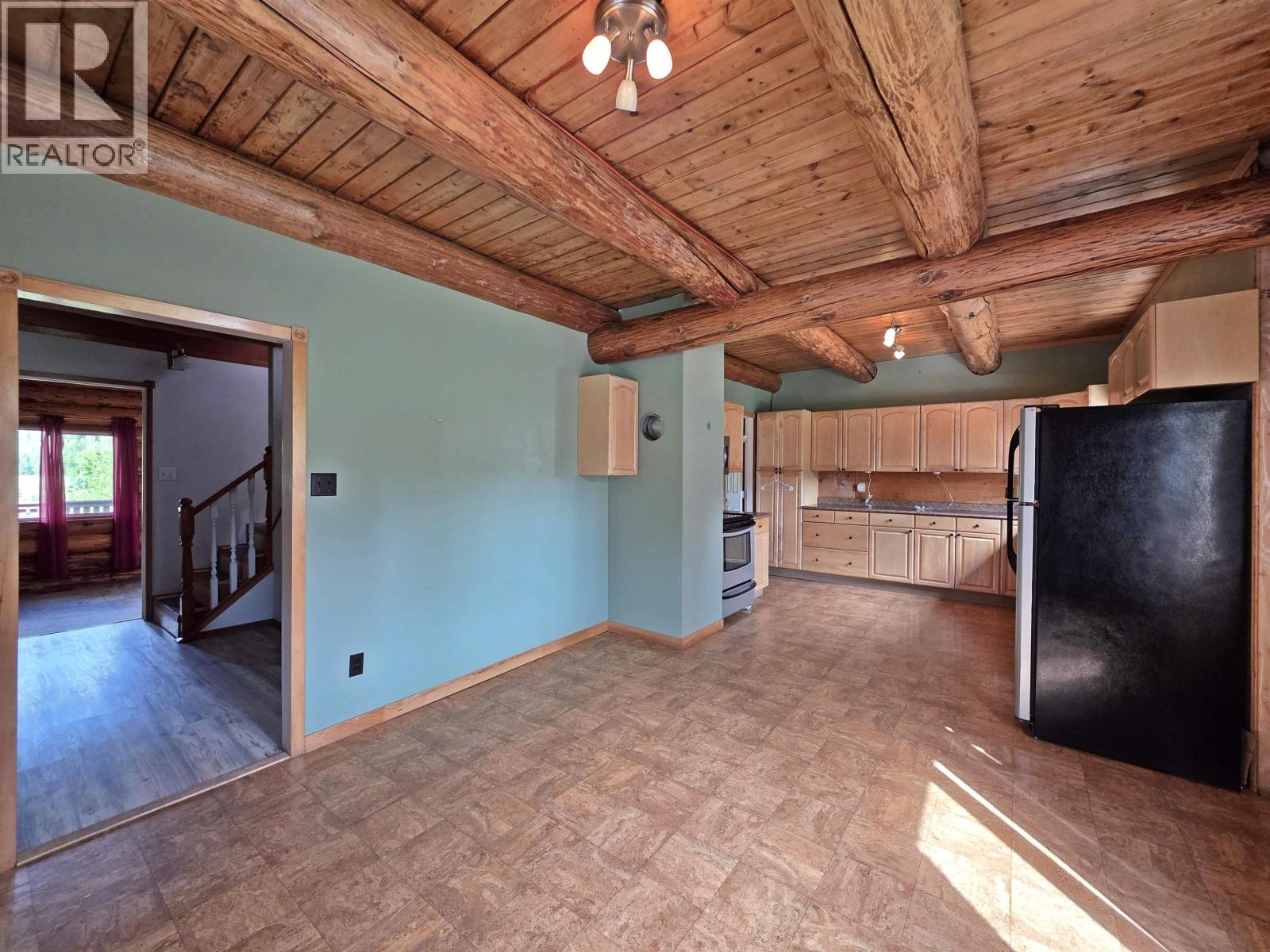 2303 PINNACLES ROAD - Image 2