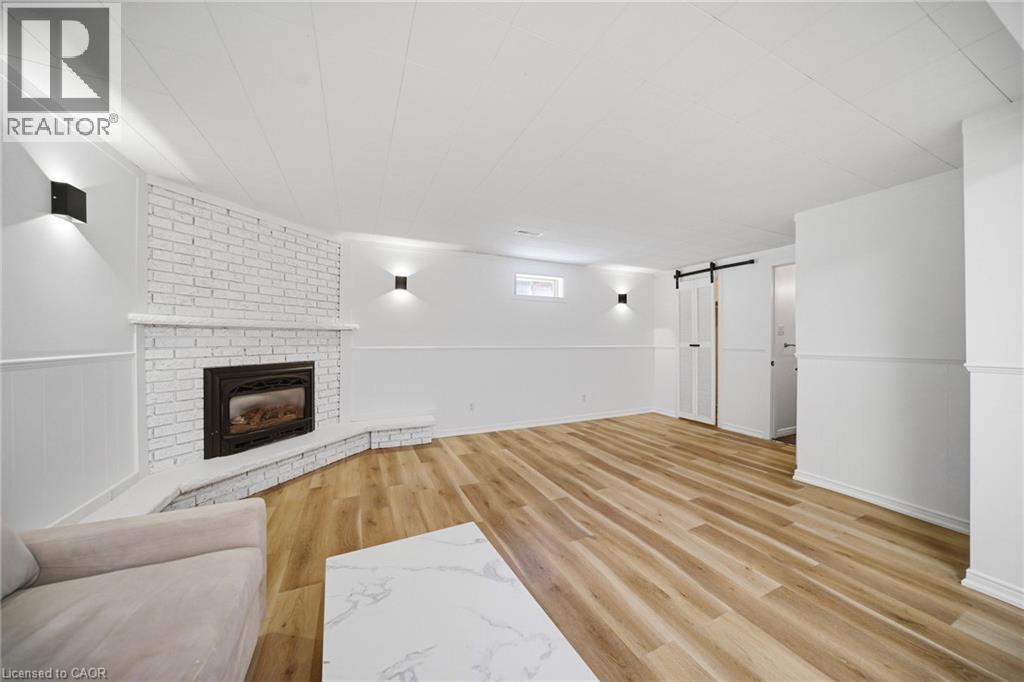 2306 DEVON Road - 27