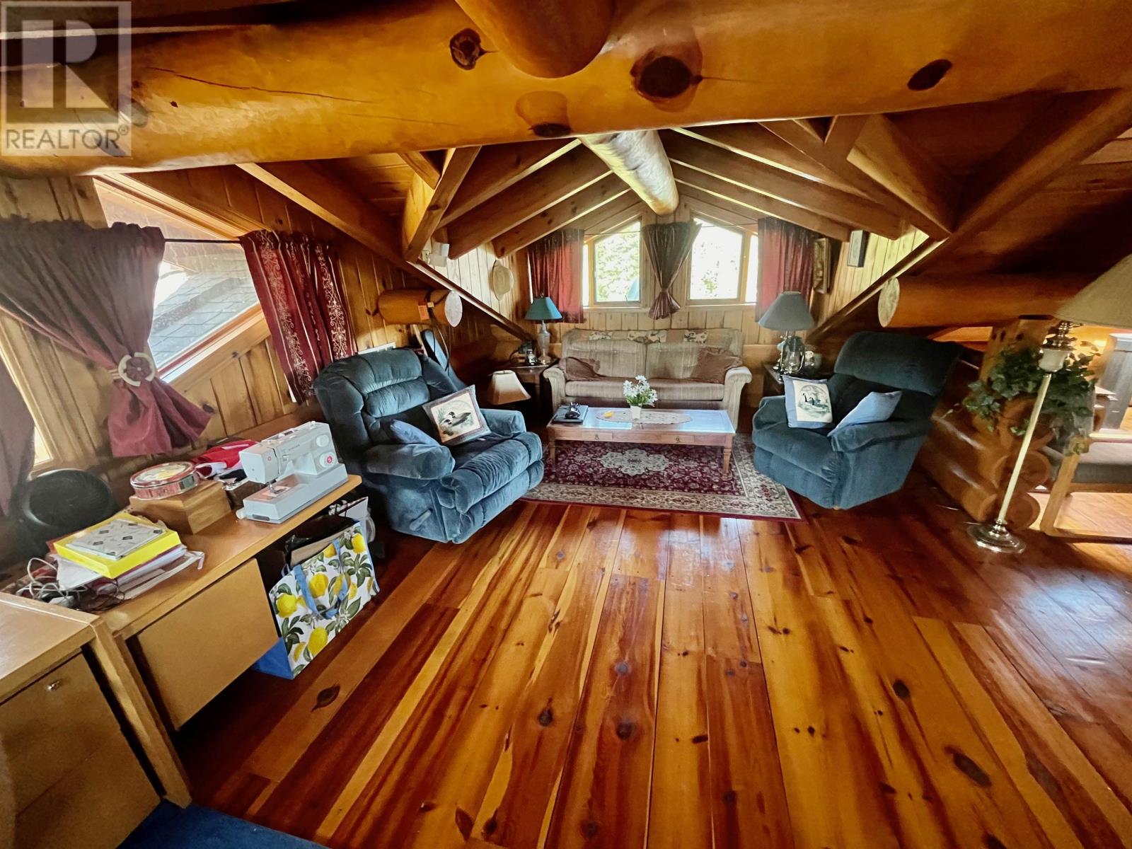 377 CRAWFORD DR - 11