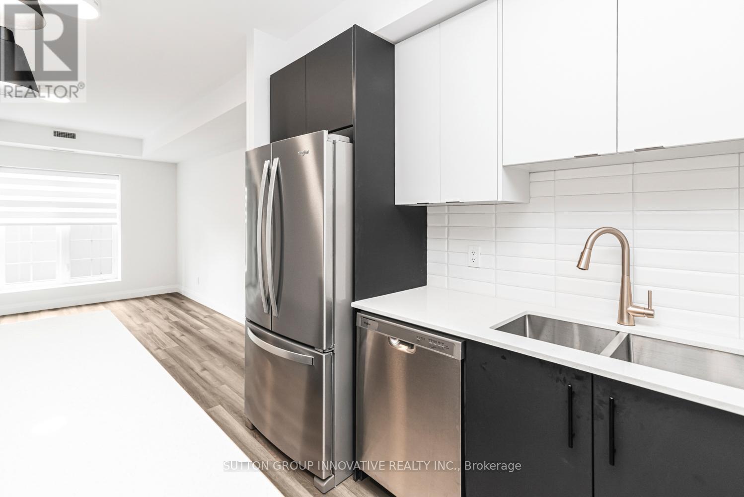 #105 153 WILSON STREET W - 19