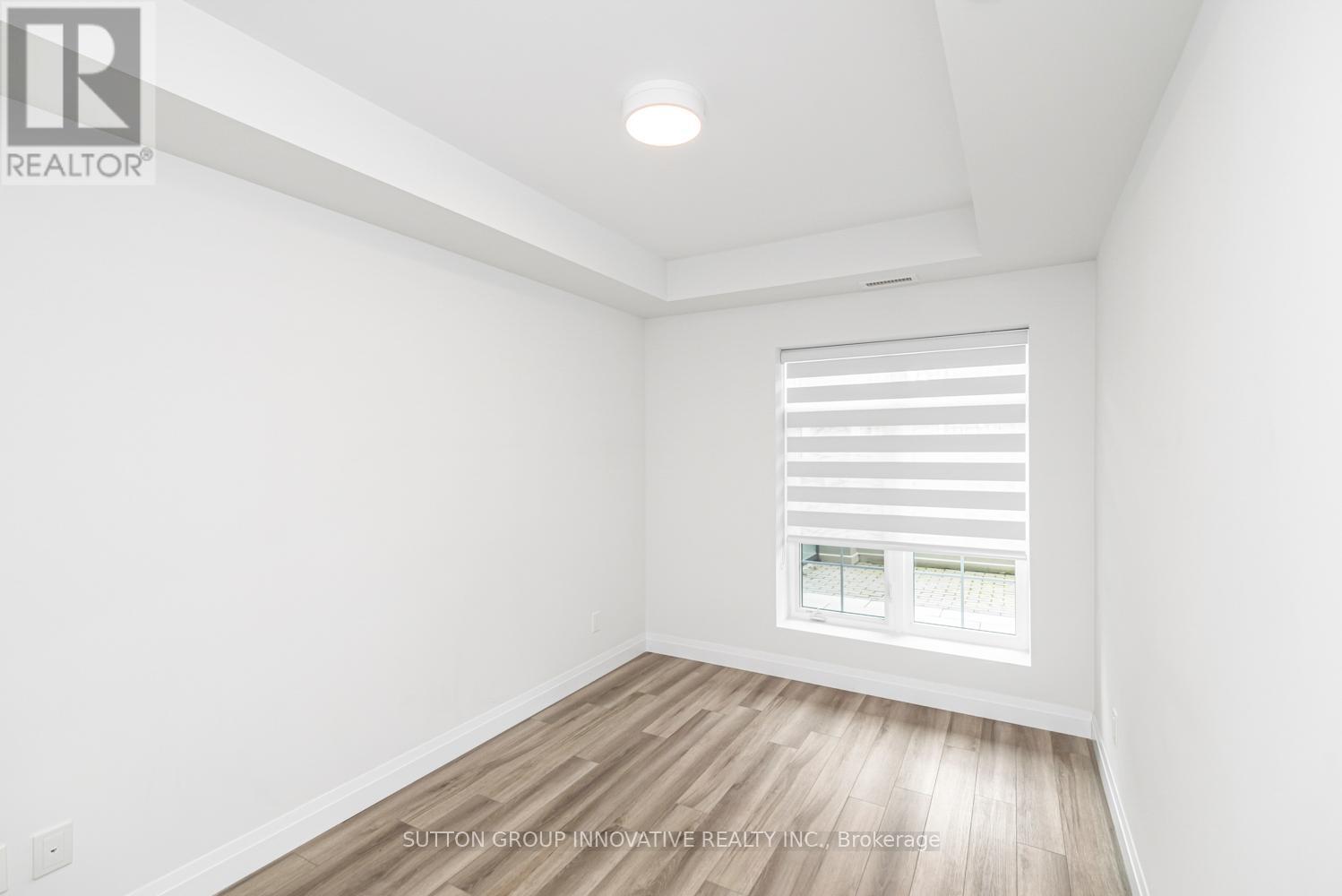 #105 153 WILSON STREET W - 28
