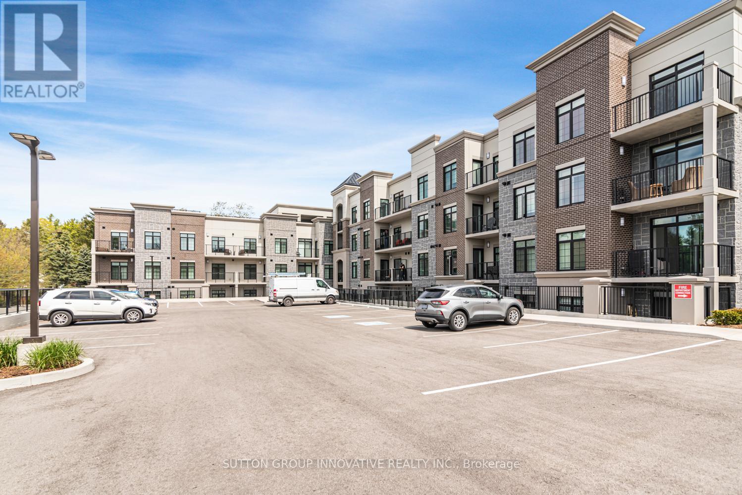 #105 153 WILSON STREET W - 3